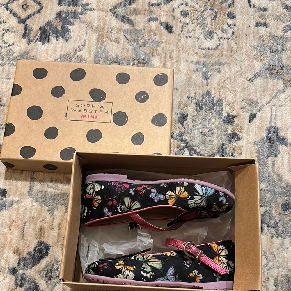 Sophia Webster Butterfly Flats - Black and Pink